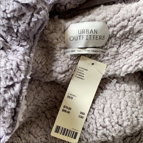 UO Reversible Fleece Hooded Purple Jacket - Picture 8 of 16